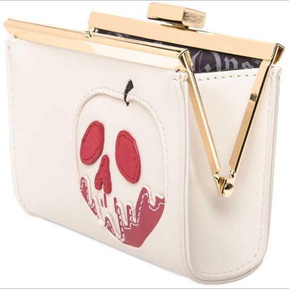 ✨ Disney Loungfly Purse & Wallet Poisoned Apple Crossbody – Snow White ✨ - Picture 5 of 5